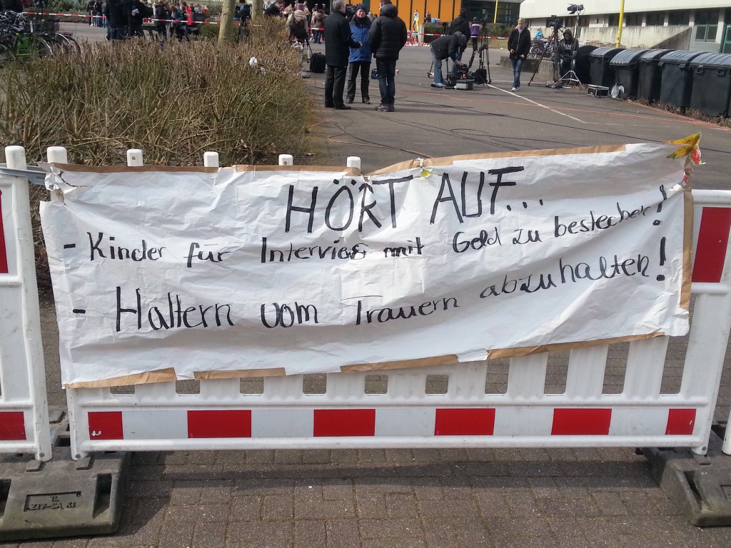 Haltern am See: Hört auf, Trauernde zu filmen und Schüler für Geld zu interviewen